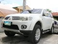 White Mitsubishi Montero 2013 for sale in Manila-7