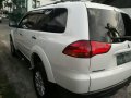 Pearl White Mitsubishi Montero 2013 for sale in Las Pinas-6
