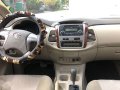 White Toyota Innova 2014 for sale in Angeles-3