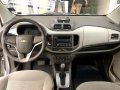 Beige Chevrolet Spin 2014 for sale in Automatic-6