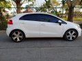 White Kia Rio 2013 for sale in Automatic-6