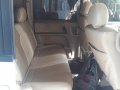 White Nissan Serena 2005 for sale in Automatic-1