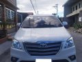 White Toyota Innova 2014 for sale in Angeles-4