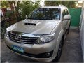 Selling Toyota Fortuner 2014 in Makati-3