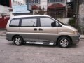 Mitsubishi Spacegear 2004 model-5