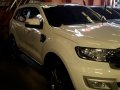 Selling Ford Everest 2018 in Quezon City-2