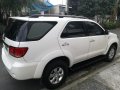 Sell Pearl White 2006 Toyota Fortuner in Manila-6