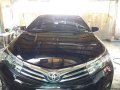 Selling Black Toyota Corolla altis 2017 in Dasmariñas-5