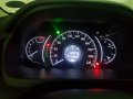 Pearlwhite 2016 Honda CR-V 2.0 S very fresh for sale in Taguig-3