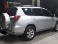 Silver Toyota Rav4 2006 for sale in Automatic-2