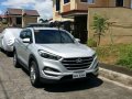 Selling Hyundai Tucson 2017 in Manila-2