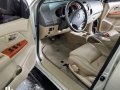 Selling Toyota Fortuner 2010 in Manila-7