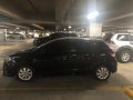Selling Black Toyota Yaris 2016 in Manila-3