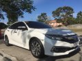 Pearl White Honda Civic 2019 for sale in Automatic-7