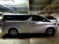 Selling Silver Toyota Alphard 2016 in Manila-2