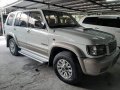 Selling White Isuzu Trooper 2004 in Quezon City -9