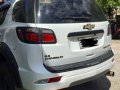 Selling White Chevrolet Trailblazer 2015 at 39000 km-4