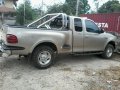 Grayblack Ford Triton 2004 for sale in Automatic-5