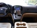 Best buy Very Fresh Top of the Line 2010 Hyundai Grand Starex Gold AT-17