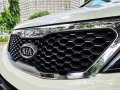 Sell White 2010 Kia Sorento in Makati -8