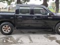 Black Nissan Frontier 2002 Automatic for sale -7