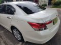 Selling White Honda Accord 2009 in Manila-2