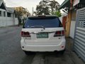 Sell White 2007 Toyota Fortuner in Quezon City-4