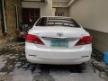 Selling White Toyota Camry 2009 at 60000 km-4