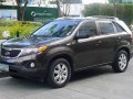 Brown Kia Sorento 2010 Automatic for sale-4