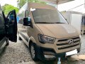 Beige Hyundai H350 2017 Manual for sale-6