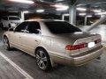 Selling Beige Toyota Camry 2000 Automatic Gasoline -3