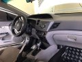 Selling White Honda Civic 2012 in Manila-4
