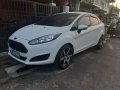 White Ford Fiesta 2014 at 77698 km for sale-10