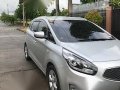 Silver Kia Carens 2016 for sale in Automatic-1