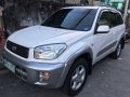 Selling Toyota Rav4 2000 in Quezon City-0