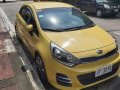 Sell Yellow 2016 Kia Rio at 18600 km -4