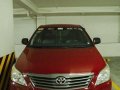 Red Toyota Innova 2013 for sale in Quezon City -10