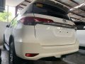 Selling White Toyota Fortuner 2018 in Quezon City-4