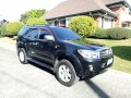 Black Toyota Fortuner 2016 for sale in Quezon City-4