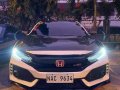 Sell White 2016 Honda Civic in Pasig -5