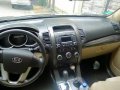 Brown Kia Sorento 2010 Automatic for sale-1