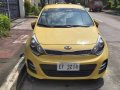 Sell Yellow 2016 Kia Rio at 18600 km -1