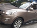 Silver Hyundai Tucson 2011 for sale in Automatic-2