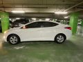 White Hyundai Elantra 2012 Manual for sale -11