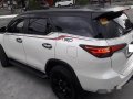 Selling White Toyota Fortuner 2016 Automatic Diesel -0