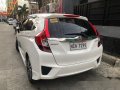 Selling White Honda Jazz 2017 Automatic Gasoline-1