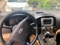 White Hyundai Grand Starex 2011 for sale in Quezon City-1