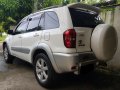 Sell White 2004 Toyota Rav4 in Manila-2