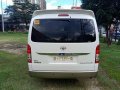 Selling White Toyota Hiace 2018 in Quezon City-5