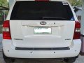 White Kia Carnival 2013 Manual for sale  -2
